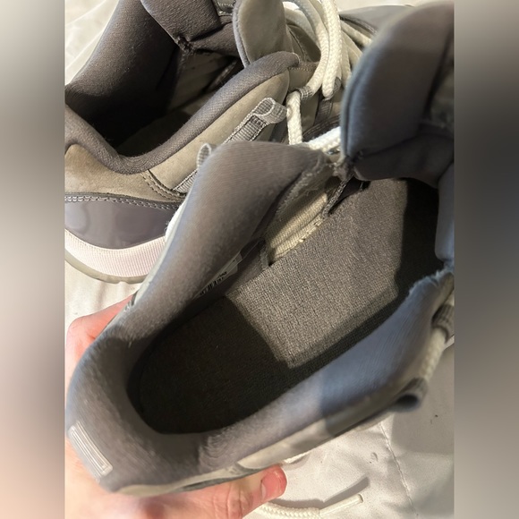 women’s jordan 11 low cool grey - Picture 8 of 10